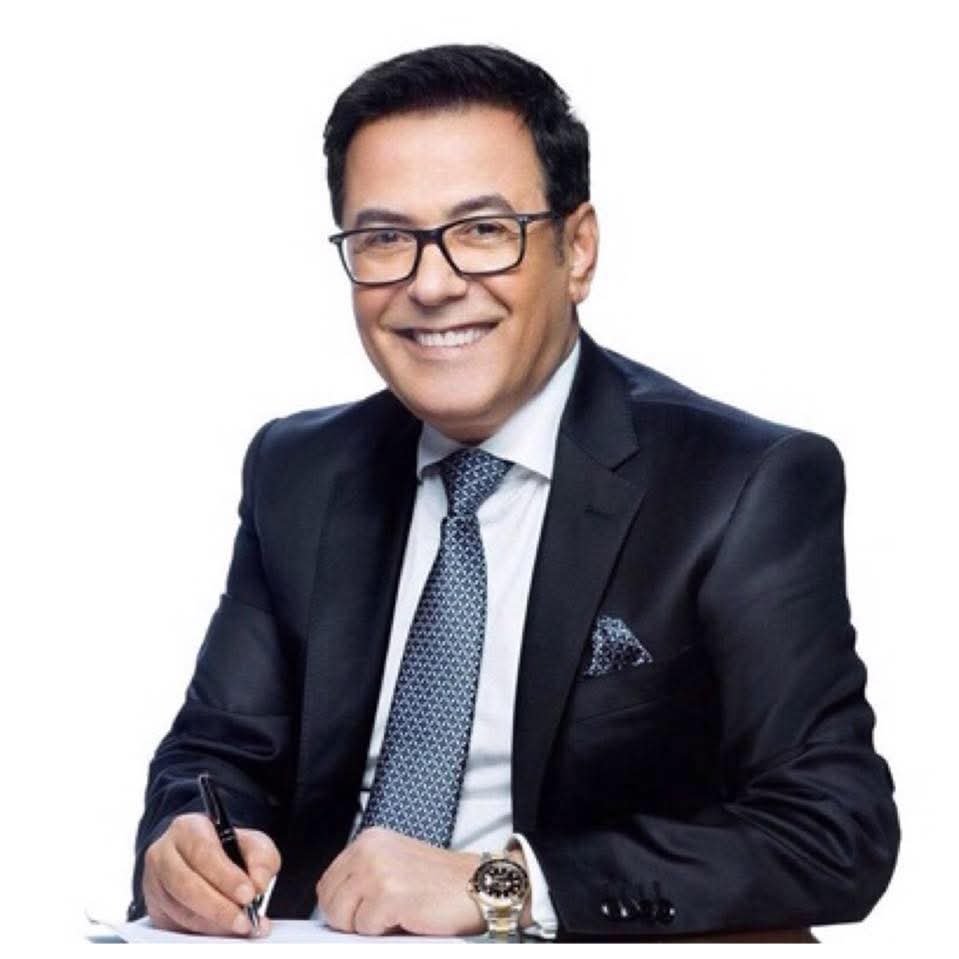 الاعلامي خيري رمضان