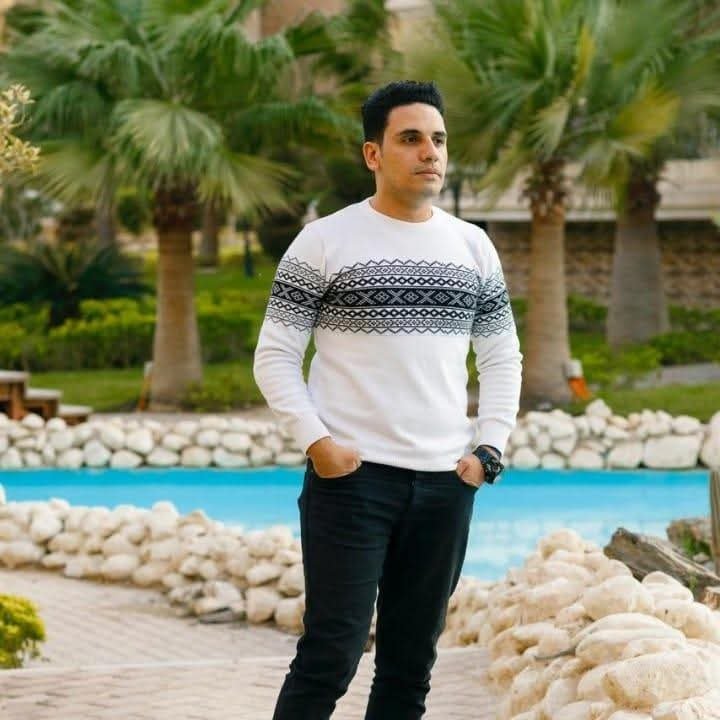 أحمد امين