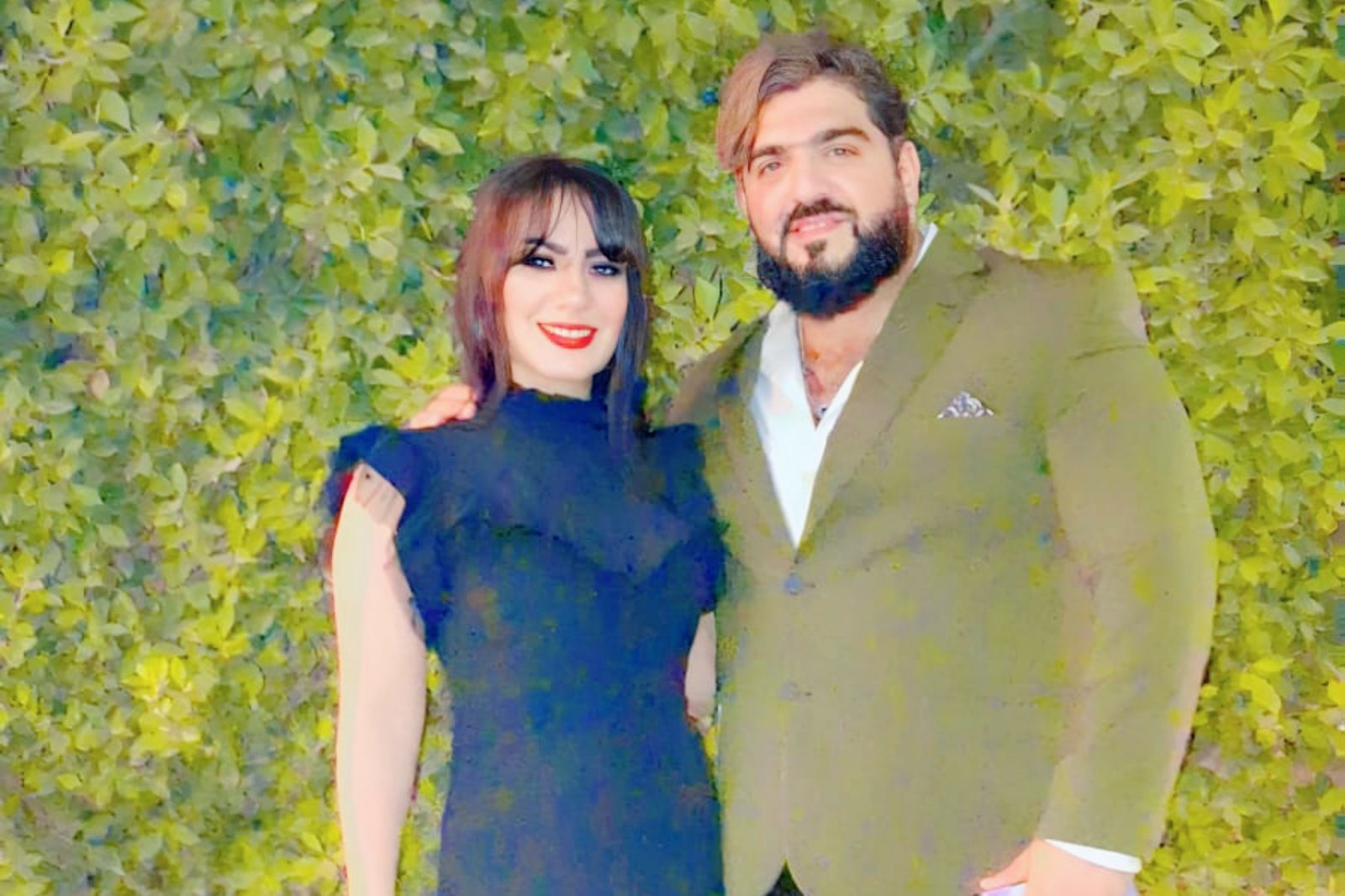 الشاعره منه الهاشمي وزوجها الفنان أحمد البرازيلي