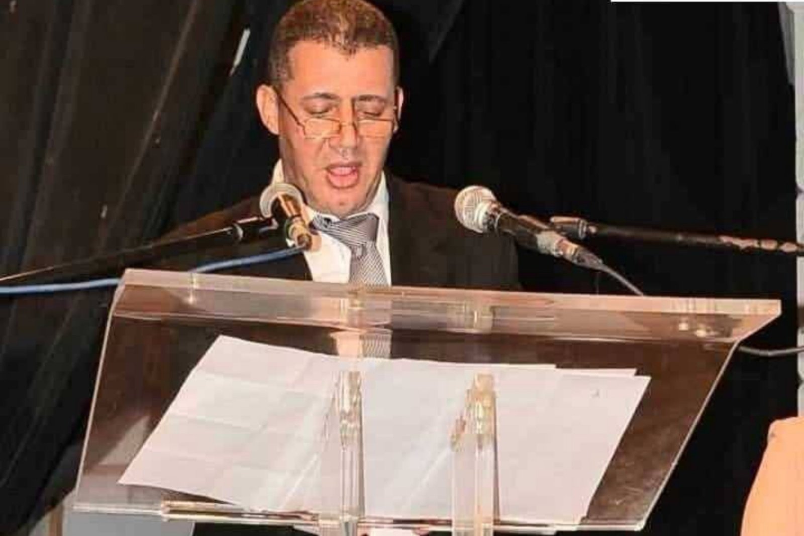 الكاتب الصحفي و الشاعر خالد فؤاد